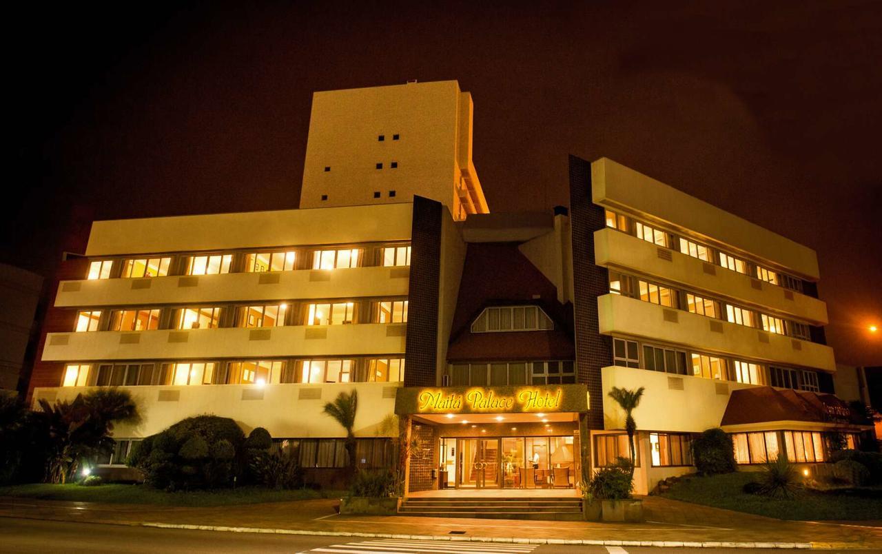 Maita Palace Hotel ปาสโซฟุนโด ภายนอก รูปภาพ